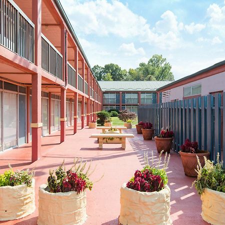 Americas Best Value Inn St. Joseph At I-29 Extérieur photo