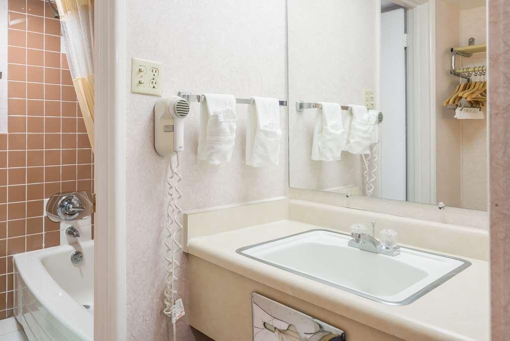 Americas Best Value Inn St. Joseph At I-29 Extérieur photo