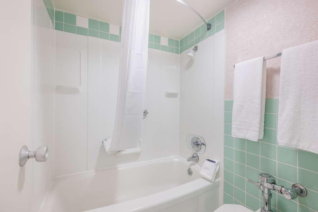 Americas Best Value Inn St. Joseph At I-29 Extérieur photo