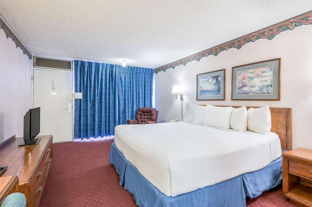 Americas Best Value Inn St. Joseph At I-29 Chambre photo