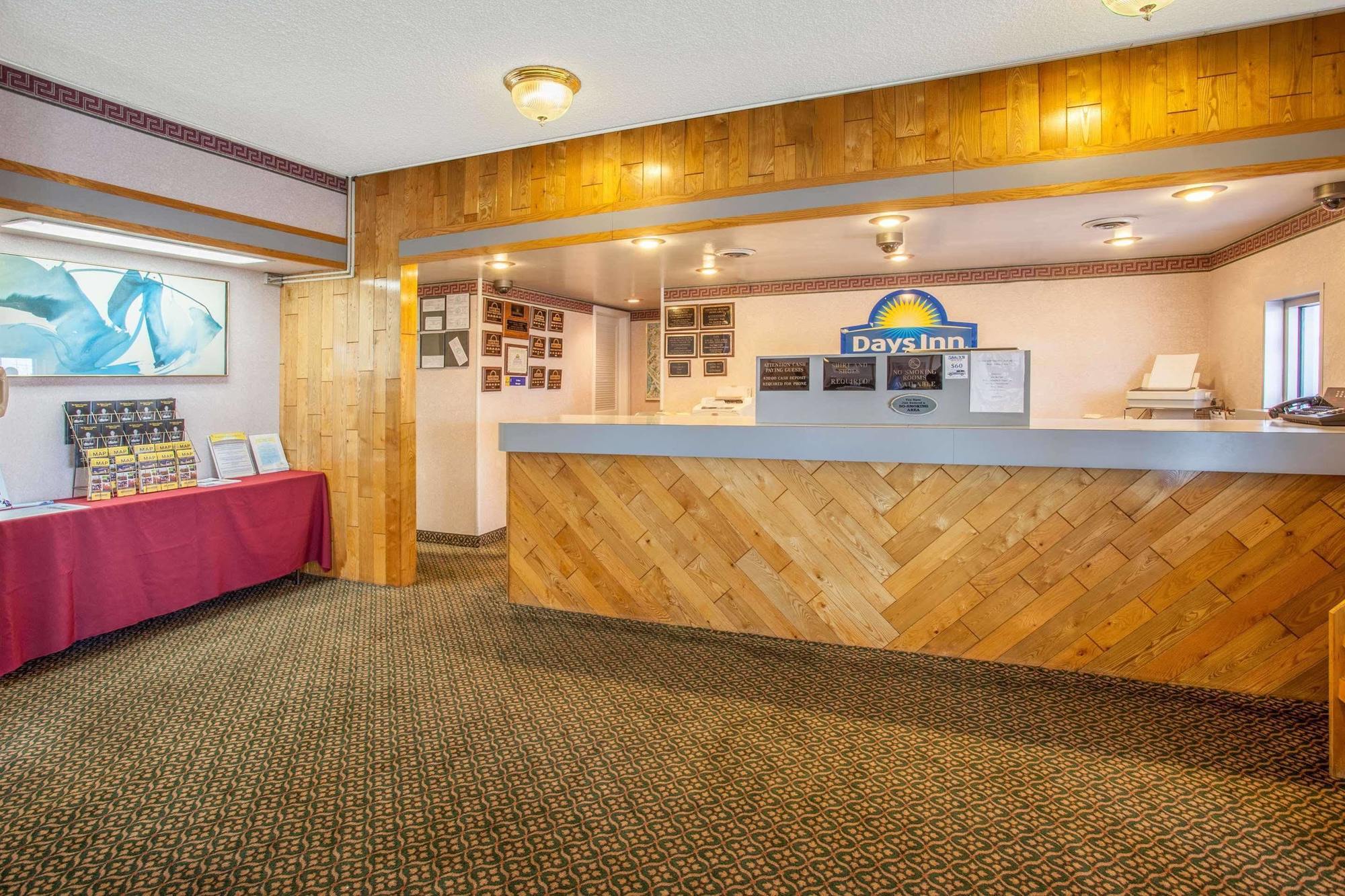 Americas Best Value Inn St. Joseph At I-29 Extérieur photo