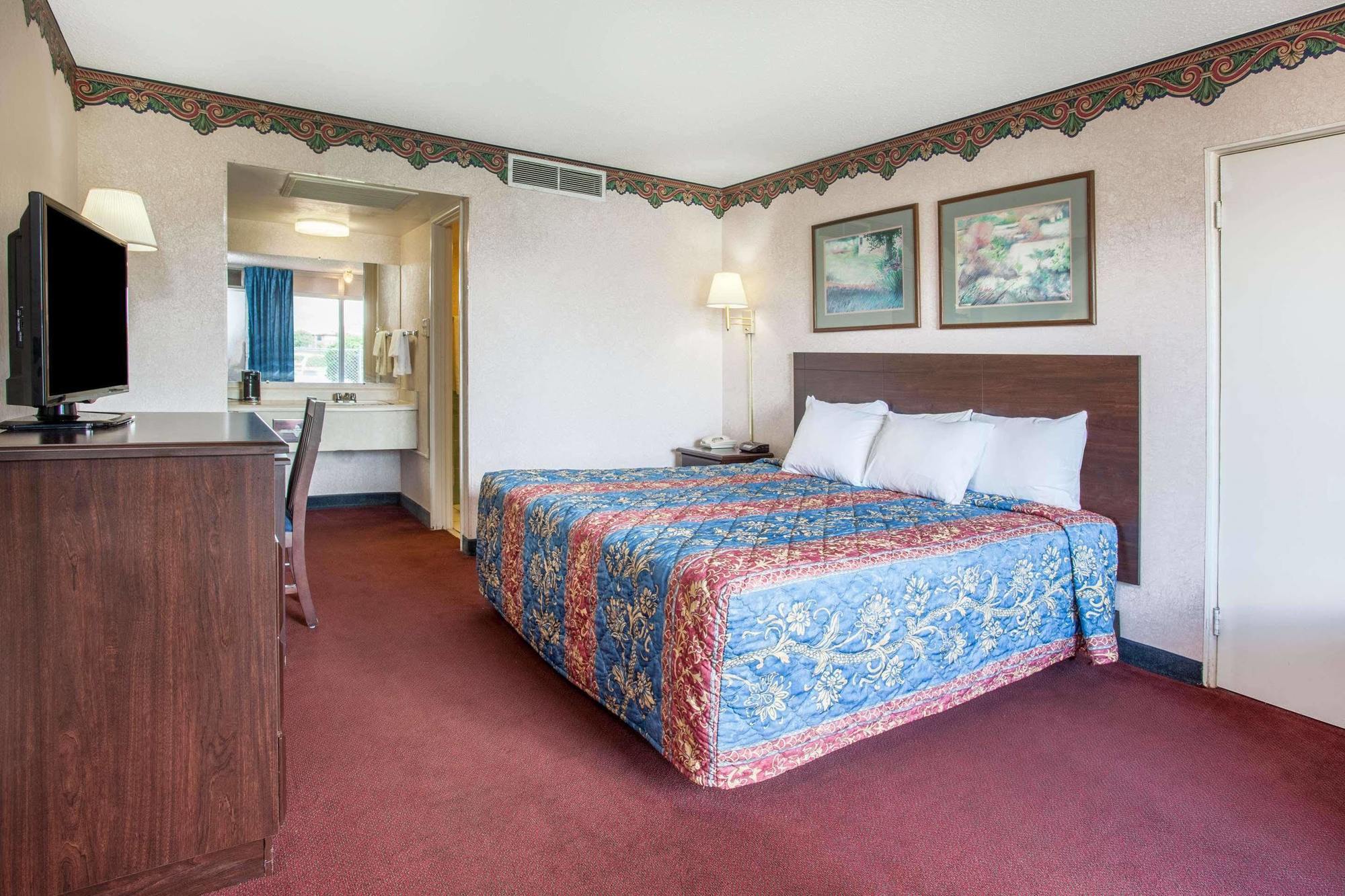 Americas Best Value Inn St. Joseph At I-29 Extérieur photo