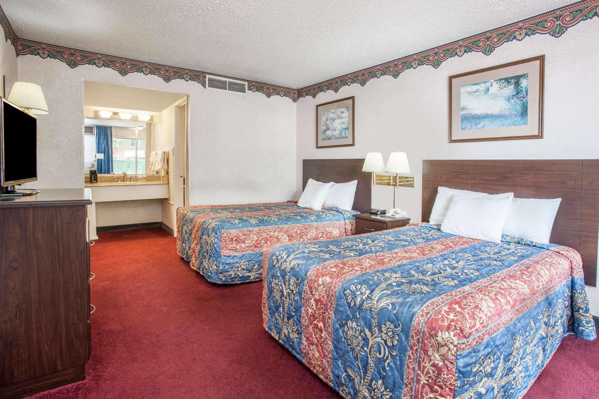 Americas Best Value Inn St. Joseph At I-29 Extérieur photo