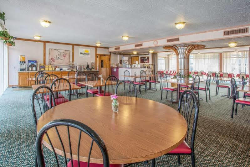 Americas Best Value Inn St. Joseph At I-29 Extérieur photo